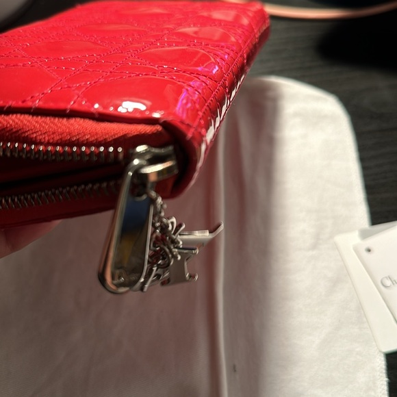 Christian Dior patent long wallet with charm - Picture 6 of 17